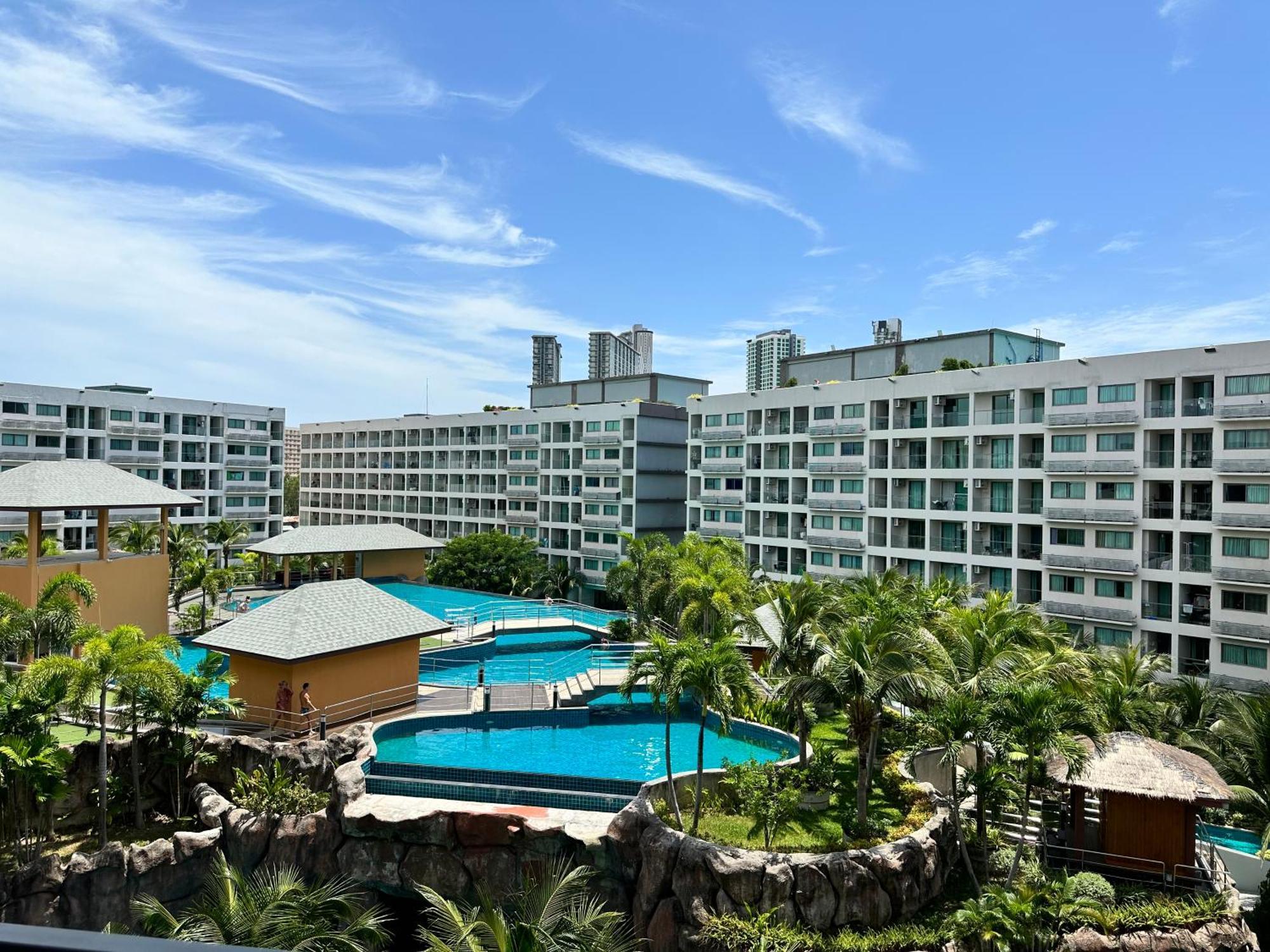 Laguna Beach Resort 3 Maldives Джомтьєн-Біч Екстер'єр фото